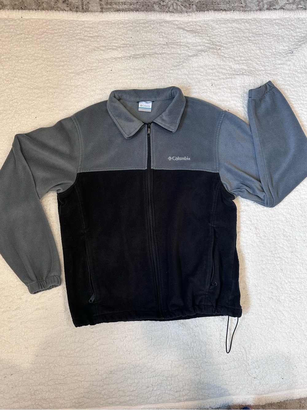 Columbia Two-Tone Gray and Black Full-Zip Performance Fleece Jacket